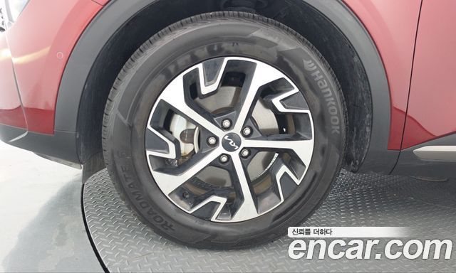 Kia Sportage Hybrid (V) Signature Gravity 2WD 2023 — фото 5