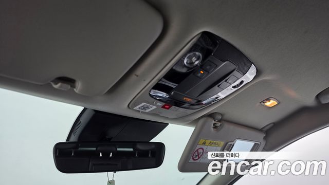 Kia Sportage Hybrid (V) Signature Gravity 2WD 2023 — фото 17