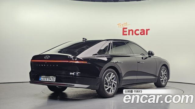 Hyundai Grandeur Hybrid (GN7) Exclusive 2023 — фото 2