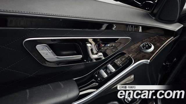 Mercedes-Benz S-Class (W223) S580L 4MATIC 2021 — фото 36