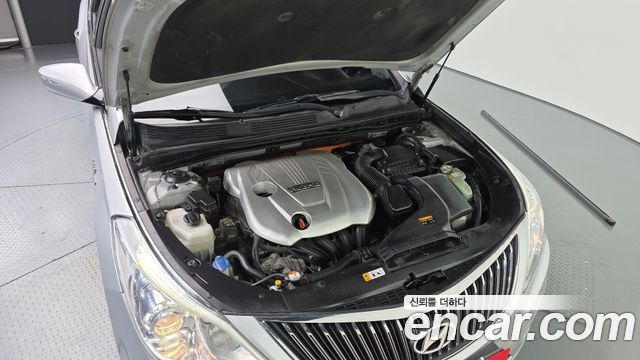 Hyundai Grandeur Hybrid (HG) Premium 2015 — фото 6