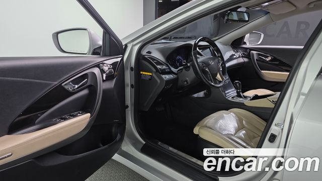 Hyundai Grandeur Hybrid (HG) Premium 2015 — фото 10