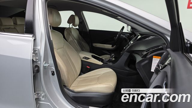 Hyundai Grandeur Hybrid (HG) Premium 2015 — фото 11