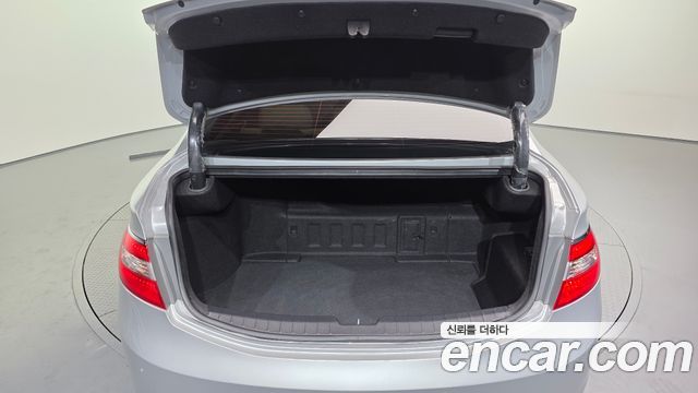 Hyundai Grandeur Hybrid (HG) Premium 2015 — фото 20