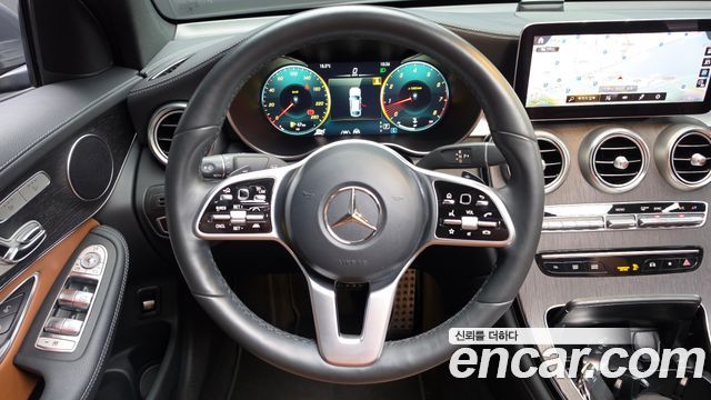 Mercedes-Benz GLC-Class (X253) GCL300 4MATIC Coupe 2022 — фото 12