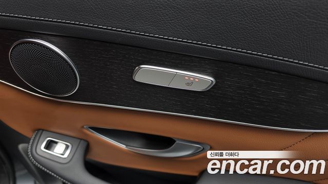 Mercedes-Benz GLC-Class (X253) GCL300 4MATIC Coupe 2022 — фото 34