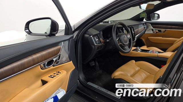 Volvo S90 B5 Ultimate Bright 2023 — фото 10