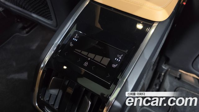 Volvo S90 B5 Ultimate Bright 2023 — фото 31