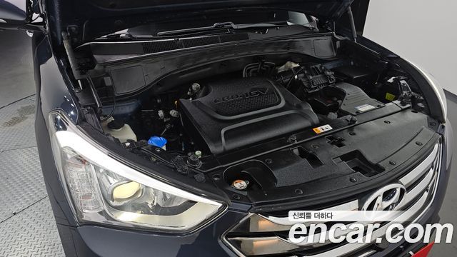 Hyundai Santa Fe (DM) Diesel(e-VGT) 2.2 2WD Exclusive Special 2015 — фото 6