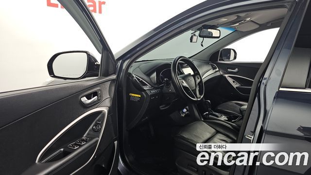 Hyundai Santa Fe (DM) Diesel(e-VGT) 2.2 2WD Exclusive Special 2015 — фото 10