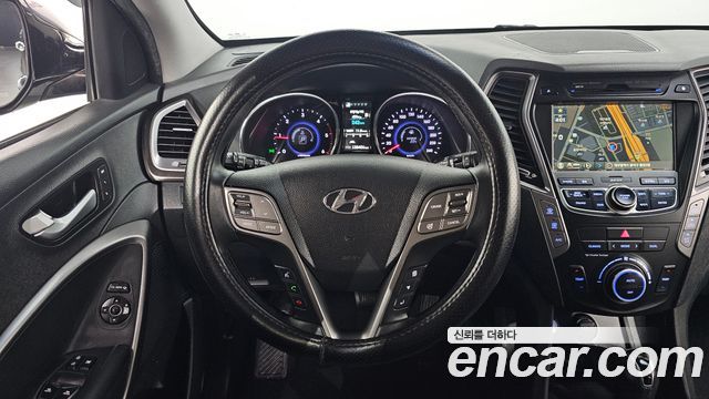 Hyundai Santa Fe (DM) Diesel(e-VGT) 2.2 2WD Exclusive Special 2015 — фото 12