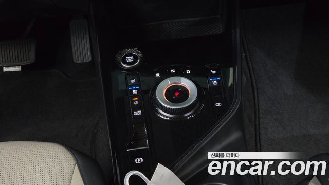 Kia Niro Prestige 2024 — фото 9