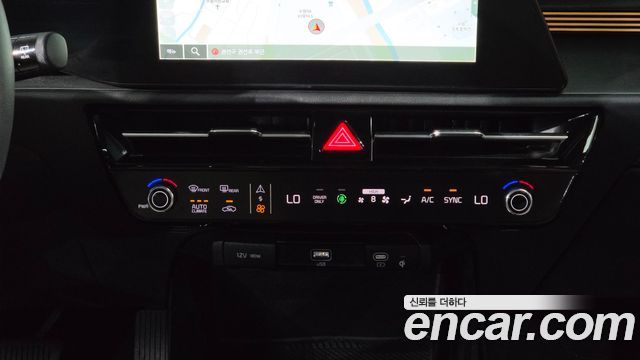 Kia Niro Prestige 2024 — фото 16