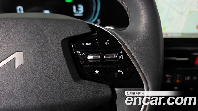 Kia Niro Prestige 2024 — фото 22