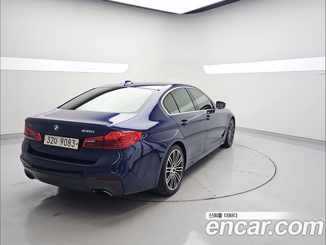 BMW 5 Series (G30) 530i M Sport Package Plus 2019 — фото 2