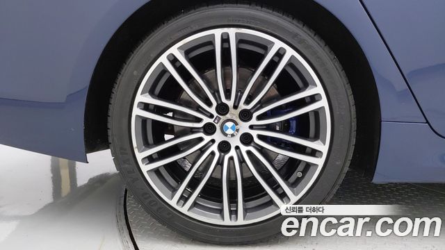 BMW 5 Series (G30) 530i M Sport Package Plus 2019 — фото 5