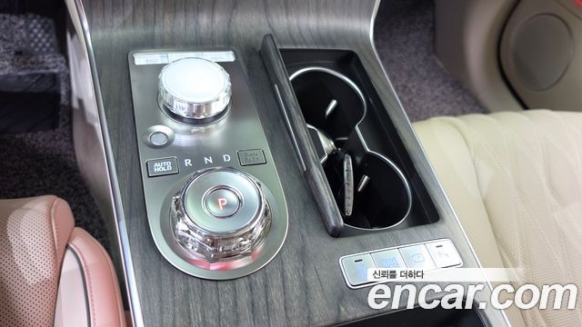 Genesis G80 (RG3) Gasoline 2.5 Turbo AWD 2025 — фото 9