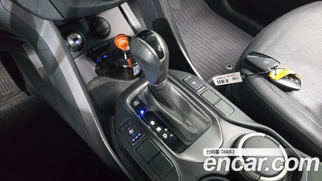 Hyundai Santa Fe (DM) Diesel(e-VGT) 2.0 4WD Exclusive 2015 — фото 9