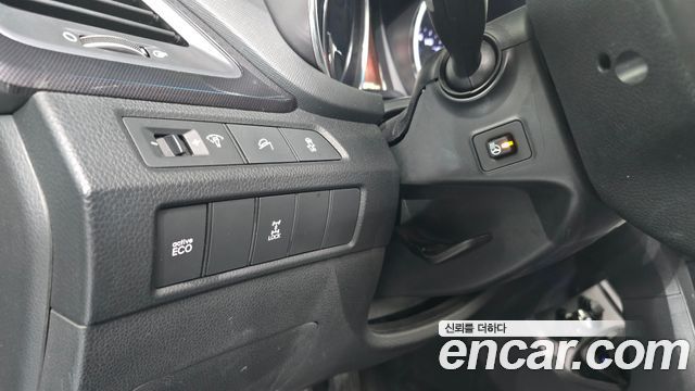 Hyundai Santa Fe (DM) Diesel(e-VGT) 2.0 4WD Exclusive 2015 — фото 16