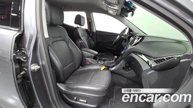 Hyundai Santa Fe (DM) Diesel(e-VGT) 2.0 4WD Exclusive 2015 — фото 26
