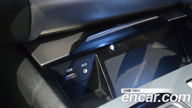 Genesis G80 3.3 GDI Luxury 2017 — фото 20