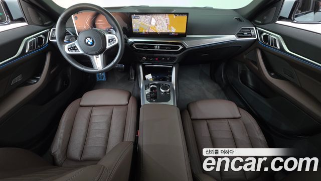 BMW 4 Series (G22) 420i M Sport Performance Gran Coupe 2024 — фото 7