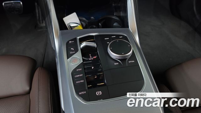 BMW 4 Series (G22) 420i M Sport Performance Gran Coupe 2024 — фото 9