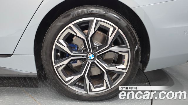 BMW 4 Series (G22) 420i M Sport Performance Gran Coupe 2024 — фото 21