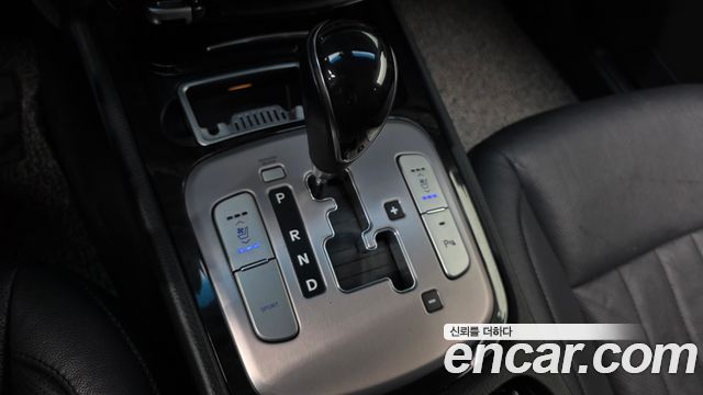 Hyundai Genesis BH 330 Luxury Standard 2012 — фото 9