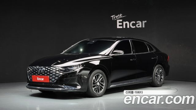 Hyundai Grandeur (IG) 3.0 LPi Rent Car Premium