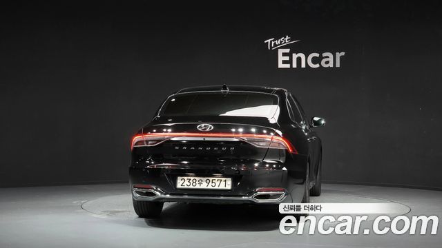 Hyundai Grandeur (IG) 3.0 LPi Rent Car Premium 2021 — фото 4