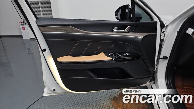 Kia K5 (III) 1.6 Turbo Signature 2020 — фото 24