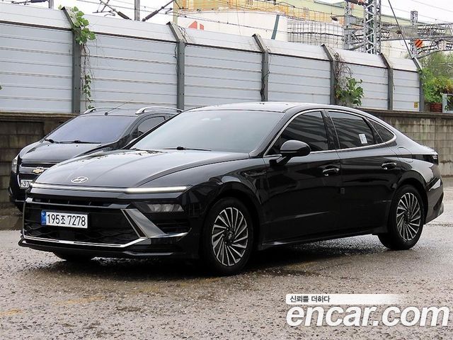 Hyundai Sonata The Edge Hybrid (DN8) Exclusive