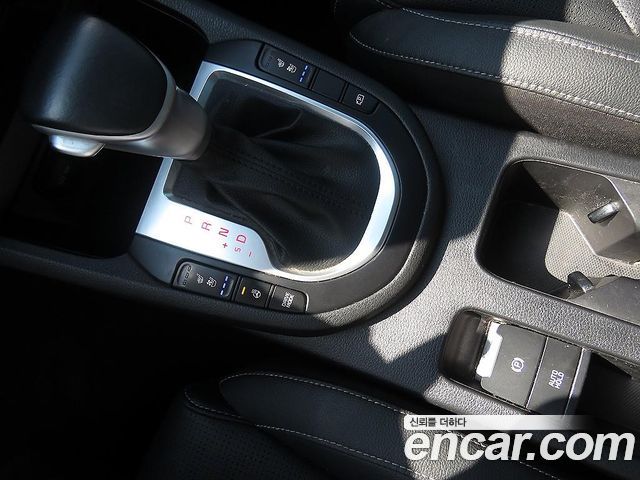 Kia K3 (II) 1.6 Prestige 2022 — фото 19