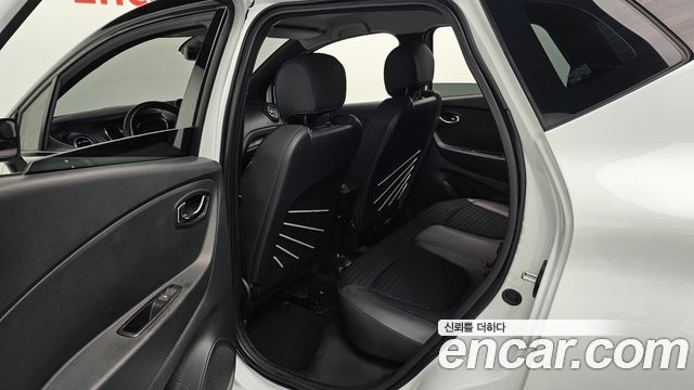 Renault Korea QM3 RE Signature 2017 — фото 26