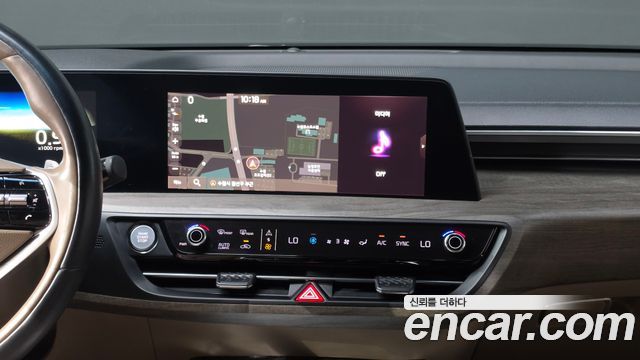 Kia K8 2.5 Gasoline 2WD Noblesse 2023 — фото 14
