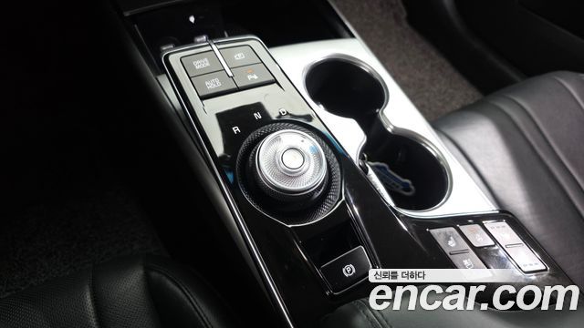 Kia K8 Hybrid Noblesse 2022 — фото 9
