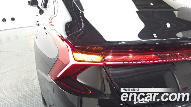 Kia K8 Hybrid Noblesse 2022 — фото 23