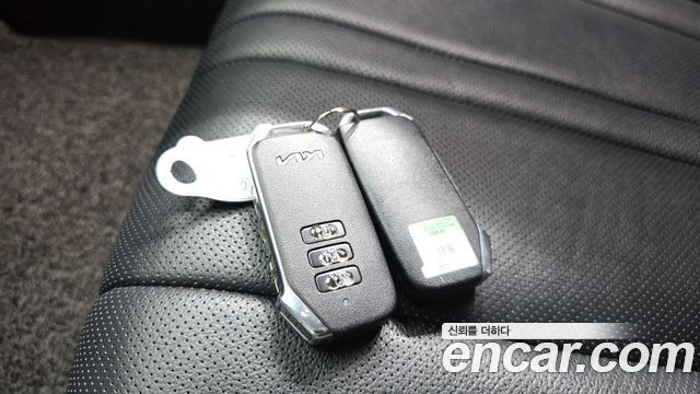 Kia K8 Hybrid Noblesse 2022 — фото 31