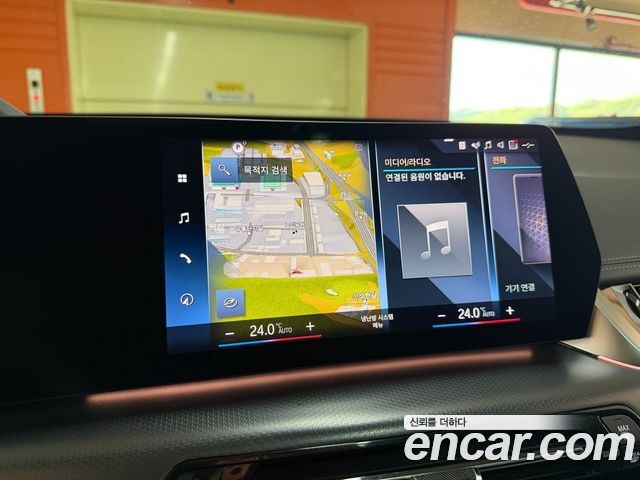 BMW X1 (U11) sDrive 20i M Sport 2023 — фото 9