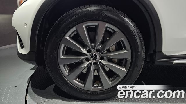 Mercedes-Benz GLC-Class (X253) GLC350e 4MATIC Premium 2019 — фото 5