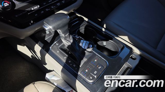 Kia Carnival 9-seater Prestige 2018 — фото 9
