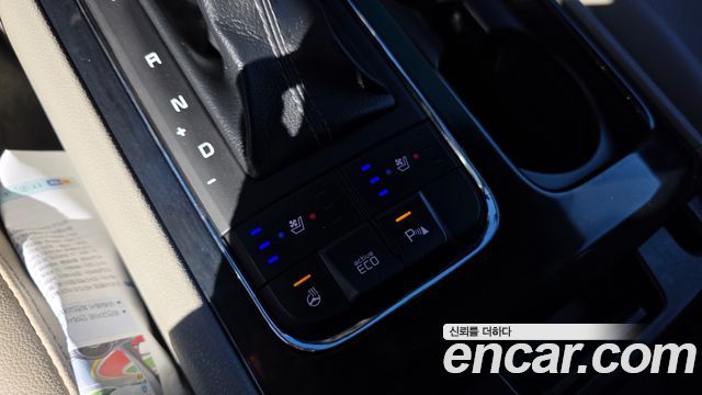 Kia Carnival 9-seater Prestige 2018 — фото 20