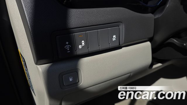 Kia Carnival 9-seater Prestige 2018 — фото 28