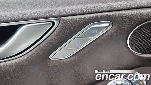 Genesis G80 (RG3) Gasoline 2.5 Turbo AWD 2022 — фото 19