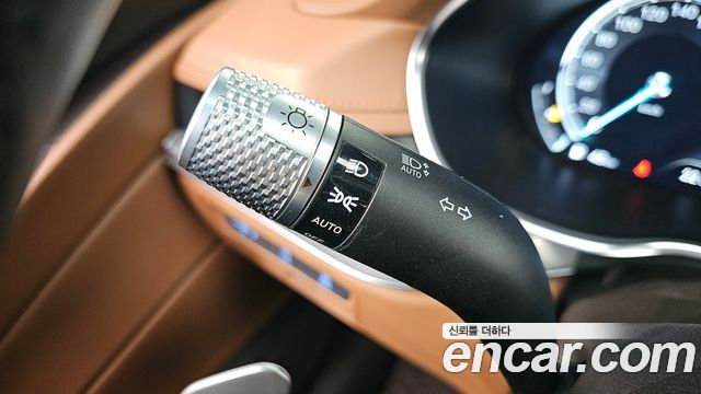 Genesis G80 (RG3) Gasoline 2.5 Turbo AWD 2022 — фото 29