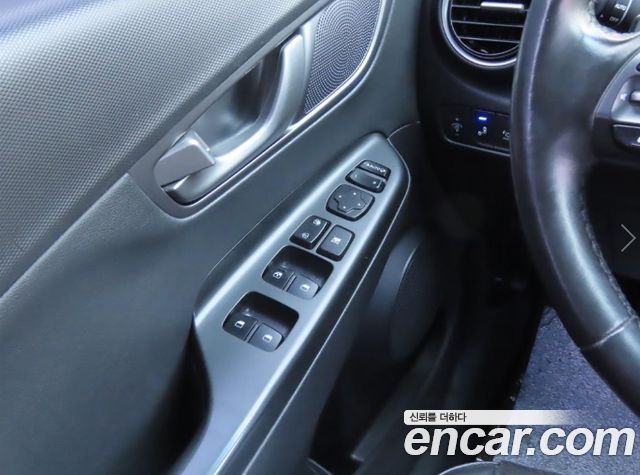Hyundai Kona Electric Premium 2019 — фото 16