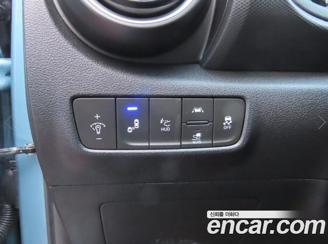 Hyundai Kona Electric Premium 2019 — фото 17