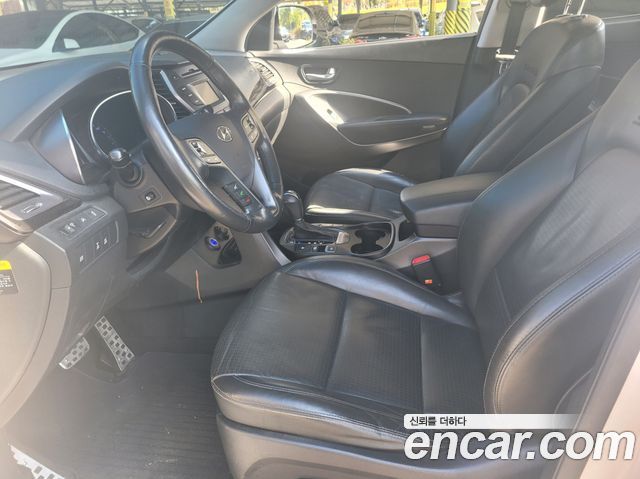 Hyundai Santa Fe (DM) Diesel(e-VGT) 2.0 4WD Exclusive Special 2015 — фото 5