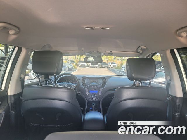 Hyundai Santa Fe (DM) Diesel(e-VGT) 2.0 4WD Exclusive Special 2015 — фото 20